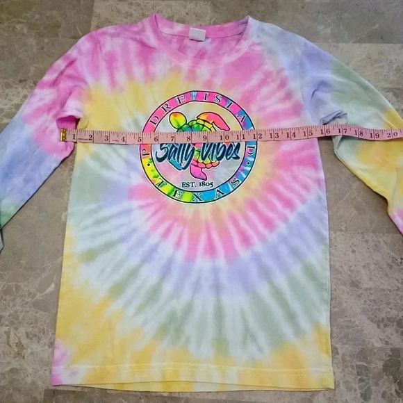 Salty Vibes T Shirt Girls Size Large Tie Dye Turtle Logo Crew Graphic - Picture 6 of 7